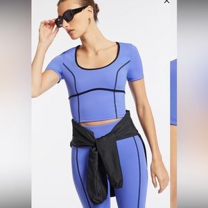 Bandier Contrast Seam Short Sleeve Crop & Pants Set XS